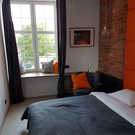 Apartament Piwna 16 *